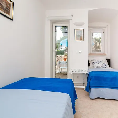 Carmen & Tosca Апартаменты