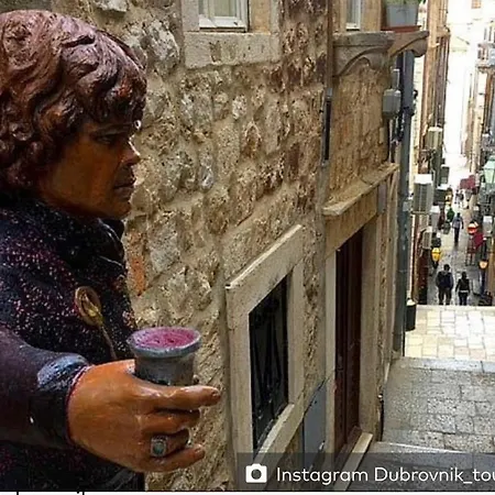 Carmen & Tosca Апартаменты